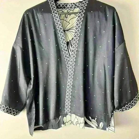 NWT! Chico’s Kasbah Short Kimono Covering Ruana - Picture 11 of 11